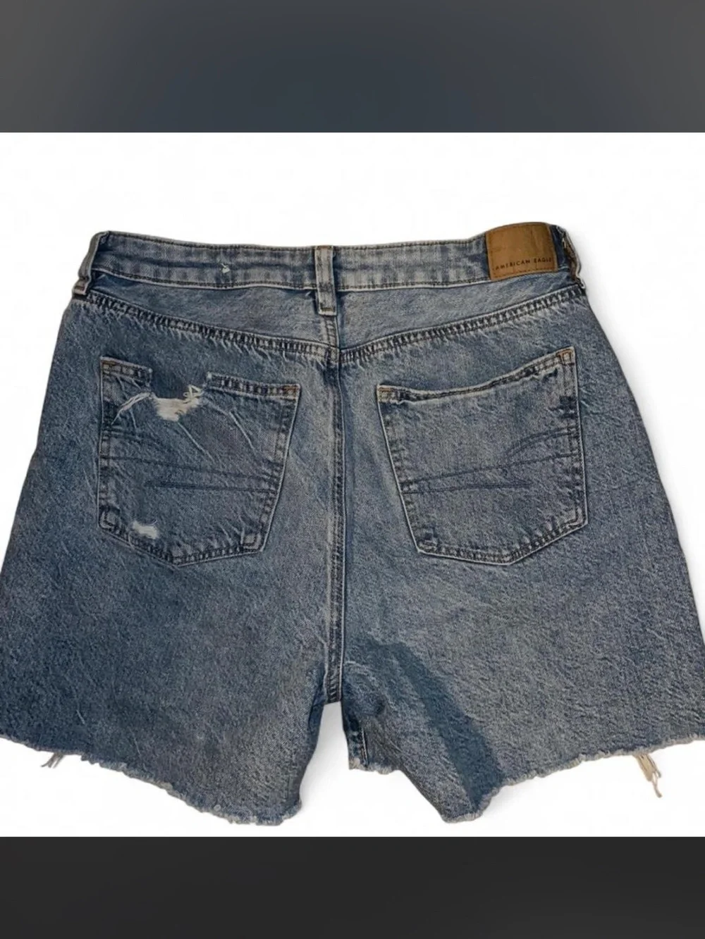 American Eagle Outfitters Distressed High-Rise Baggy Mom Shorts Denim - Blue